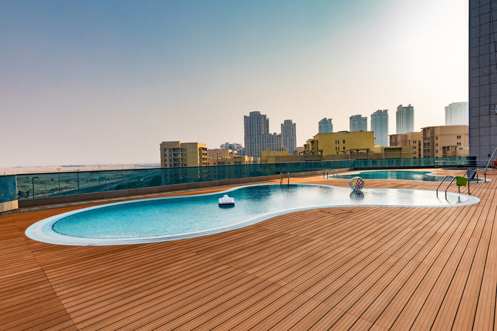 4- and 5-star hotels